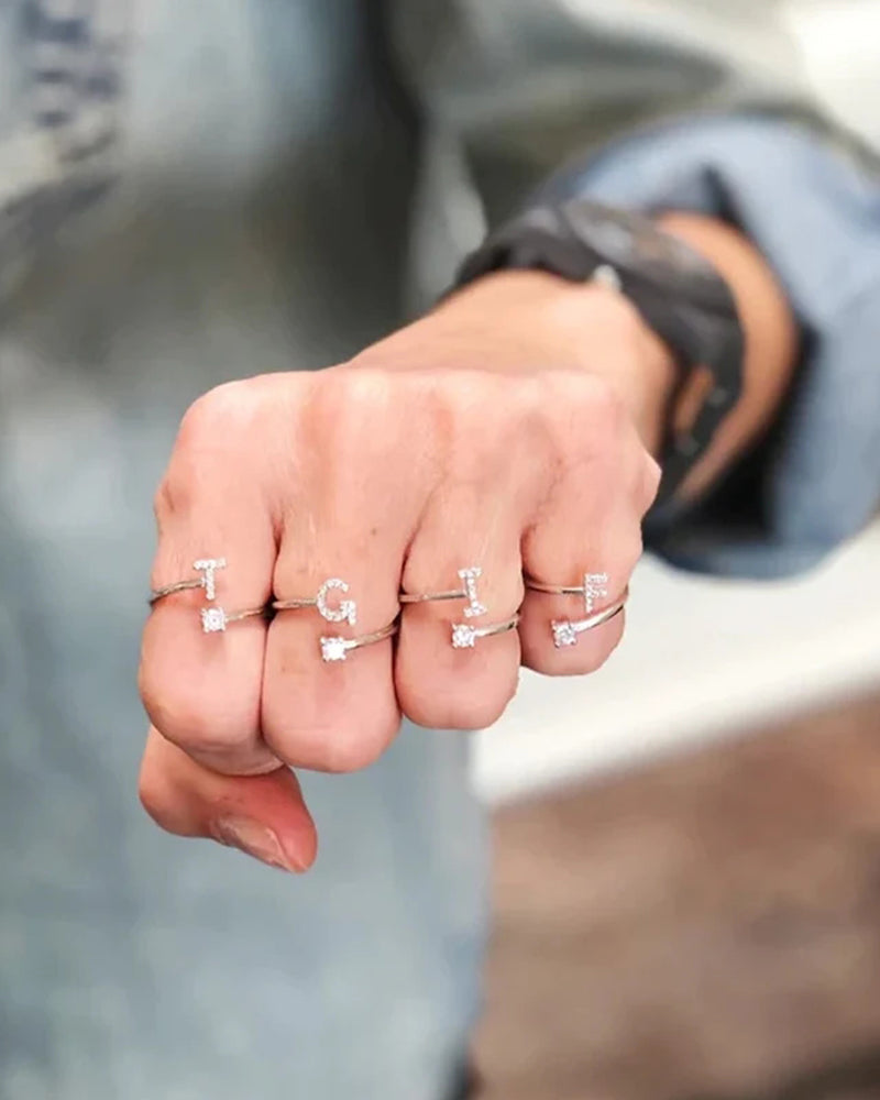 Zirka™ |Offener Zirkonia-Ring mit Initialen