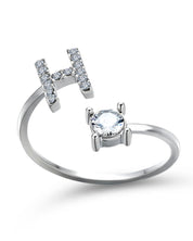 Zirka™ |Offener Zirkonia-Ring mit Initialen