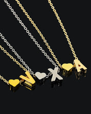 Valla™ | Verspielte Halskette mit pfirsichfarbenem Herz und Initialen