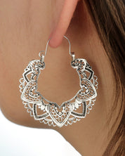 Vinta™ | Überdimensionale hohle Vintage-Ohrringe